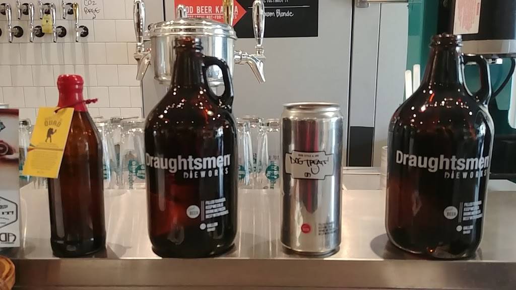 Draughtsmen Aleworks at Mosaic Locale | restaurant | 1131 State St, Santa Barbara, CA 93101, USA | 8053872577 OR +1 805-387-2577