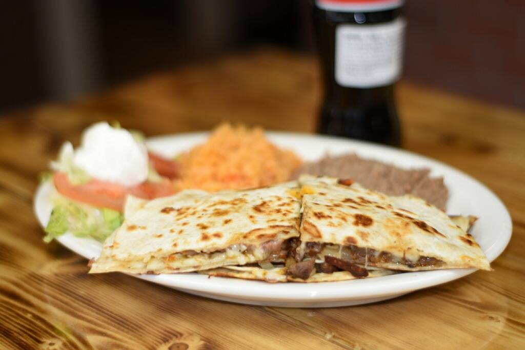 Taqueria El Taco | restaurant | 609 E 6th Ave, Belton, TX 76513, USA | 2546544965 OR +1 254-654-4965