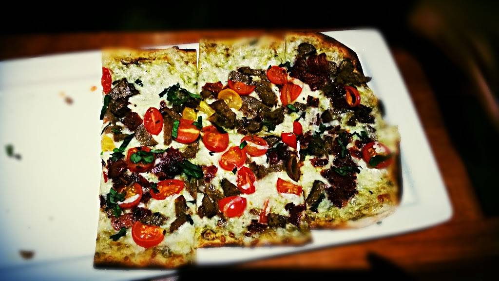 COVER 3 Round Rock | restaurant | 2800 N Interstate 35 Frontage Rd #200, Round Rock, TX 78681, USA | 5126932393 OR +1 512-693-2393