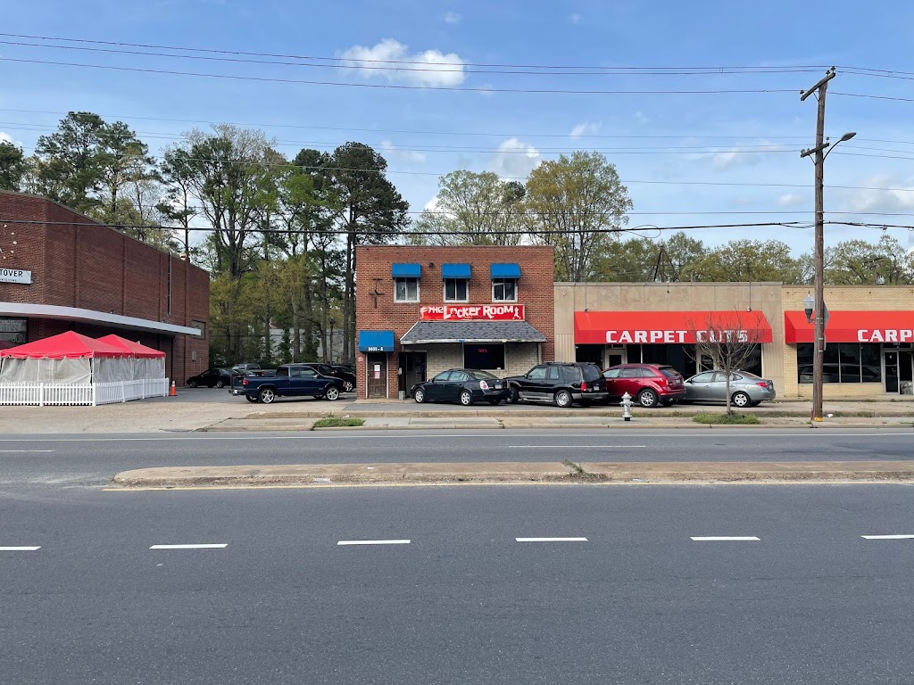 The Locker Room Bar | restaurant | 5035 Forest Hill Ave, Richmond, VA 23225, USA | 8042325999 OR +1 804-232-5999