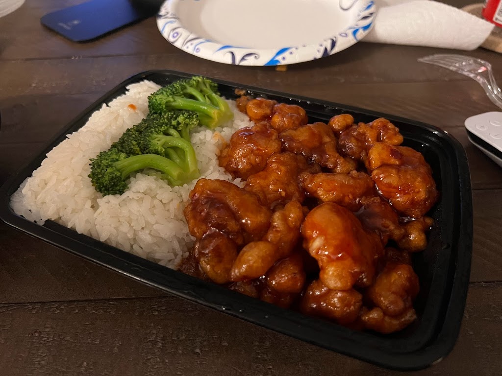 Golden Rice Express | restaurant | 5835 W Thunderbird Rd, Glendale, AZ 85306, USA | 6025472132 OR +1 602-547-2132