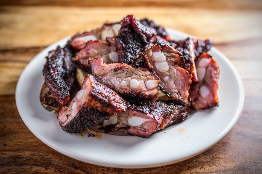 Honky Tonk BBQ | restaurant | 1800 S Racine Ave, Chicago, IL 60608, USA | 3122267427 OR +1 312-226-7427