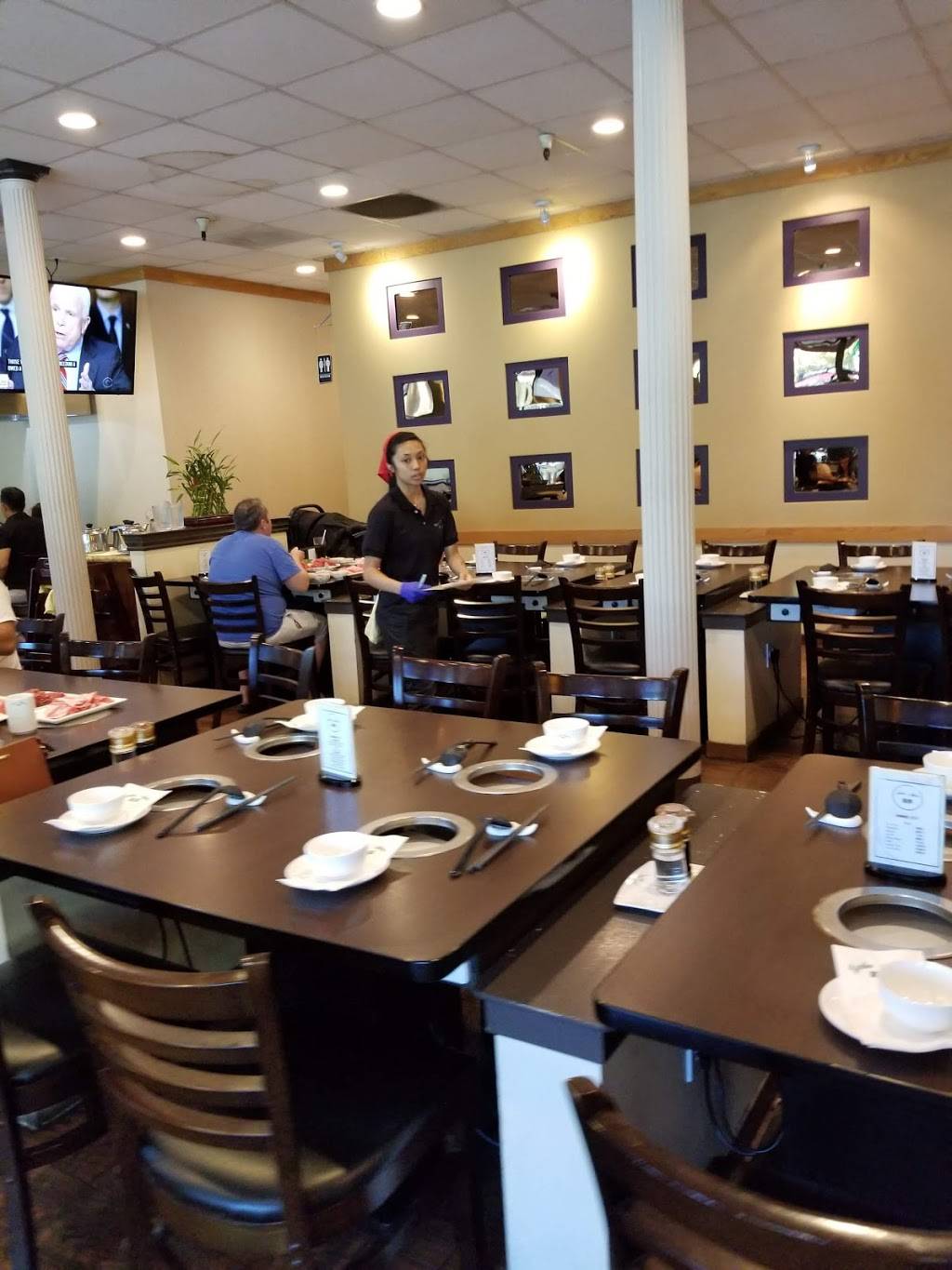 Little Dipper Shabu Shabu | restaurant | 46573 Mission Blvd, Fremont, CA 94539, USA | 5106518989 OR +1 510-651-8989