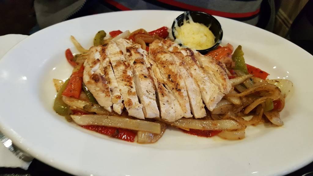 Draft Picks | restaurant | 523 Fairway Dr, Naperville, IL 60563, USA | 6309041111 OR +1 630-904-1111