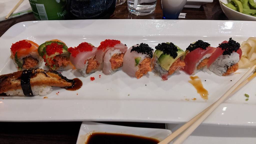 Kumo Sushi | restaurant | 2338 Woodland Crossing Dr, Herndon, VA 20171, USA | 5712996887 OR +1 571-299-6887