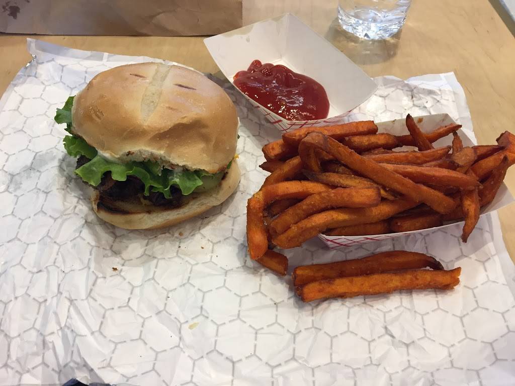 Kraze Burgers | restaurant | Baltimore, MD 21240, USA | 4106919300 OR +1 410-691-9300