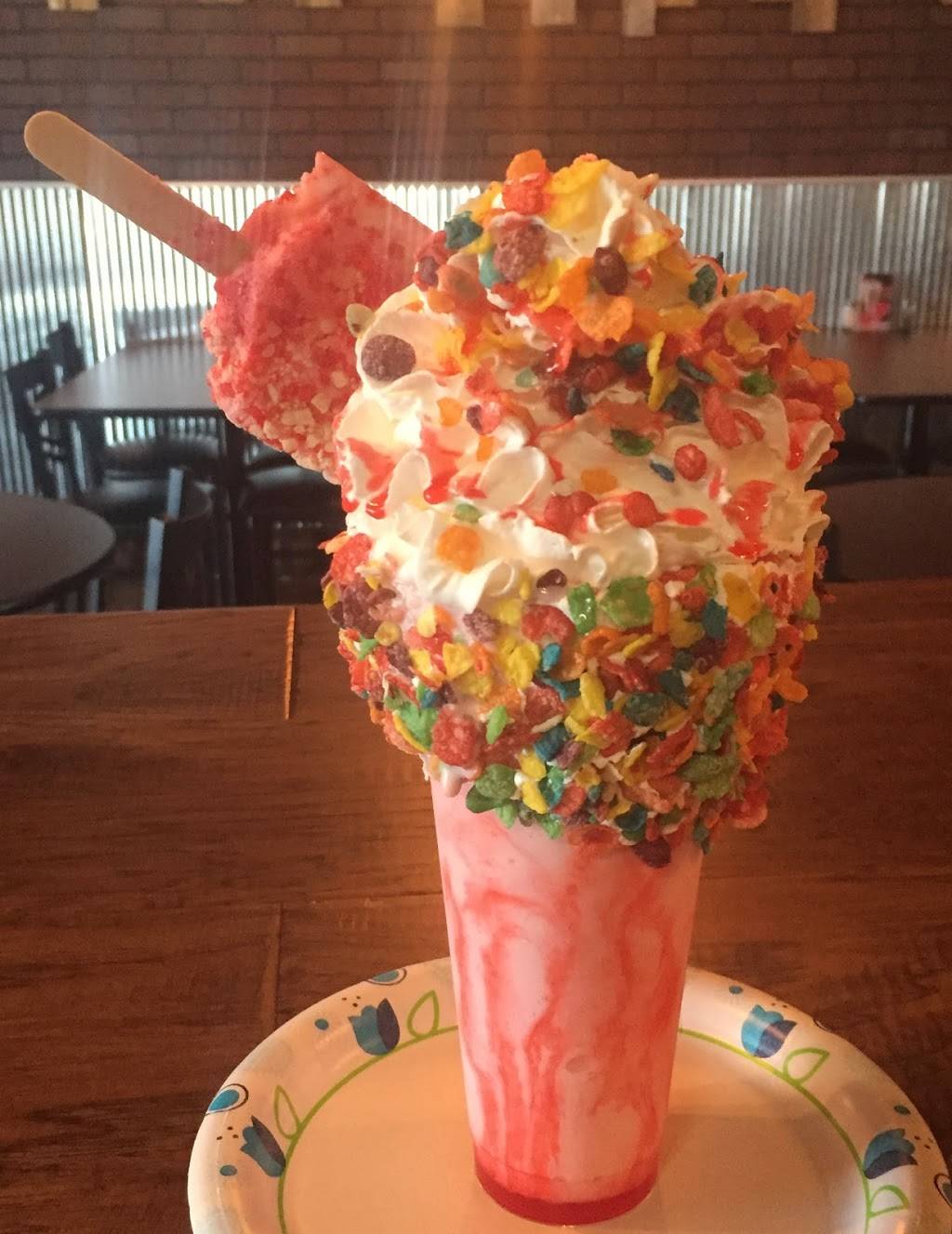 Charlies Sub Shop | restaurant | 246 Highway 641 N, Camden, TN 38320, USA | 7312132452 OR +1 731-213-2452