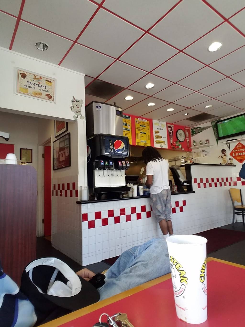 The Cheese Steak Shop | meal takeaway | 596 Magnolia Ave, Larkspur, CA 94939, USA | 4159249000 OR +1 415-924-9000