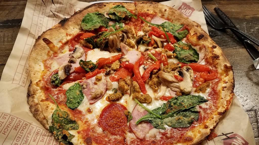 MOD Pizza | restaurant | 4025 E Chandler Blvd #74, Phoenix, AZ 85048, USA | 6024228875 OR +1 602-422-8875