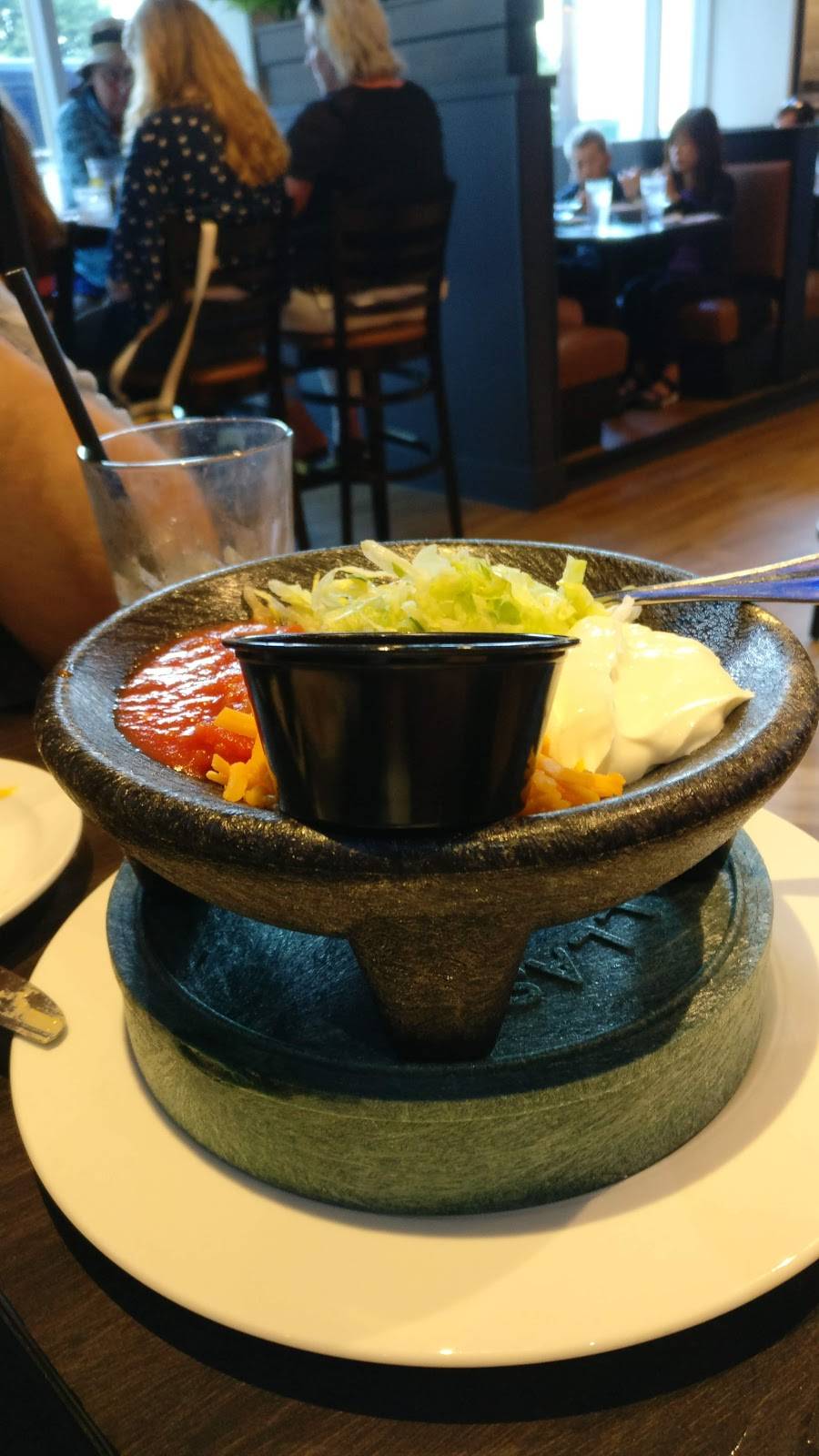 Turtle Jacks Niagara Falls | restaurant | 6733 Fallsview Blvd, Niagara Falls, ON L2G 3W7, Canada | 9053567662 OR +1 905-356-7662