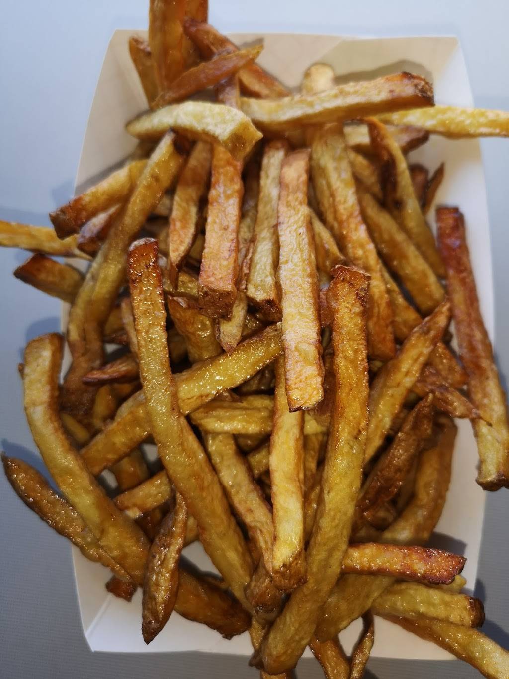 Alma Chip wagon | restaurant | 3 Peel St W, Alma, ON N0B 1A0, Canada | 5198048941 OR +1 519-804-8941