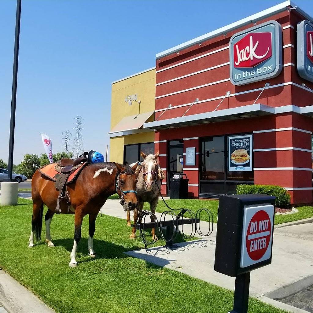 Jack in the Box | restaurant | 4200 Chester Ave, Bakersfield, CA 93301, USA | 6613256323 OR +1 661-325-6323