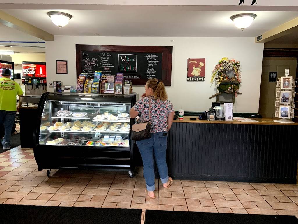 Geppettos Italian Restaurant | restaurant | 3250 Wears Valley Rd, Sevierville, TN 37862, USA | 8653667162 OR +1 865-366-7162