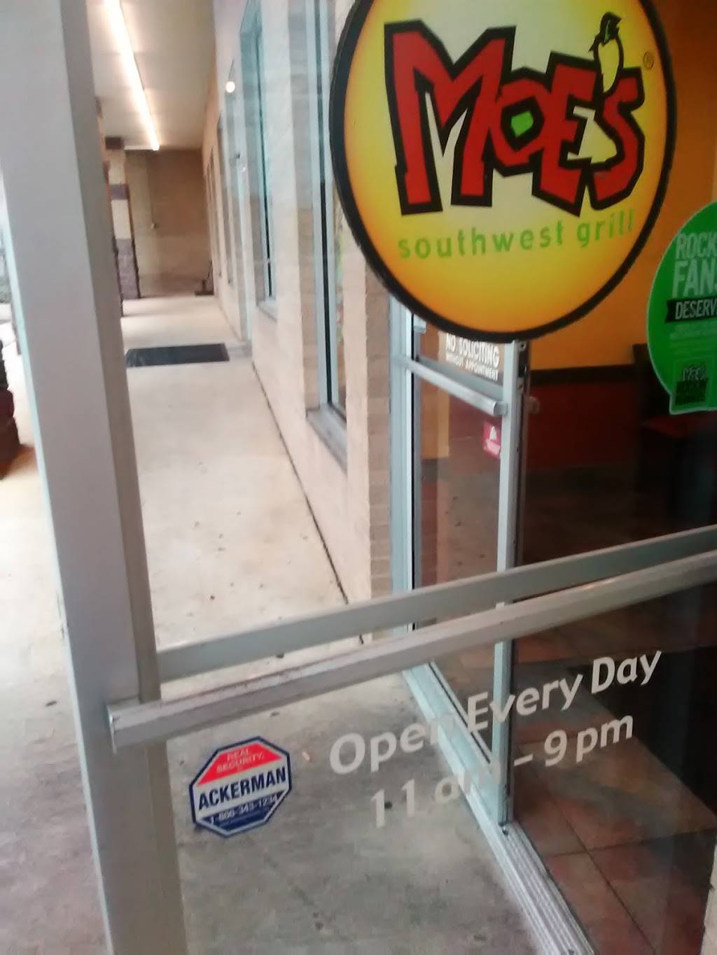 Moes Southwest Grill | restaurant | 2312 McFarland Blvd E, Tuscaloosa, AL 35404, USA | 2053421487 OR +1 205-342-1487