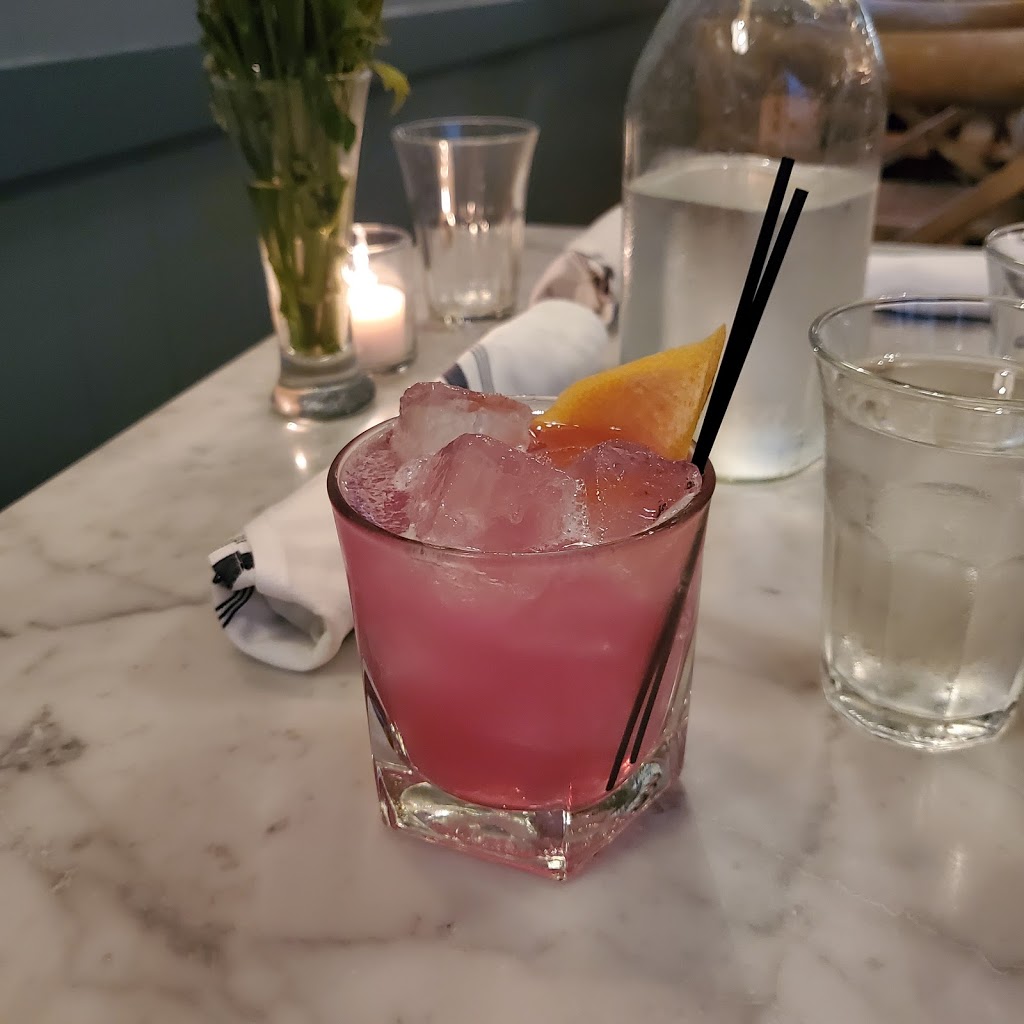 Blue Door Kitchen & Garden | restaurant | 52 W Elm St, Chicago, IL 60610, USA | 3125734000 OR +1 312-573-4000