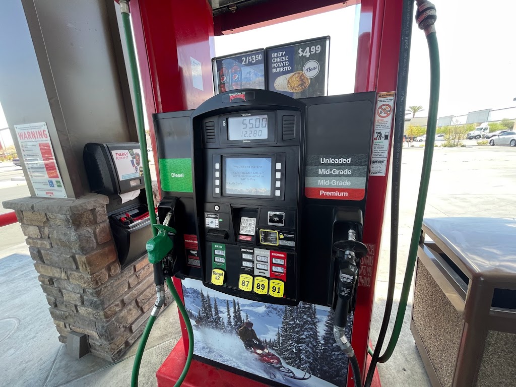 Maverik Adventures First Stop | restaurant | 6475 S Decatur Blvd, Las Vegas, NV 89118, USA | 7029791276 OR +1 702-979-1276