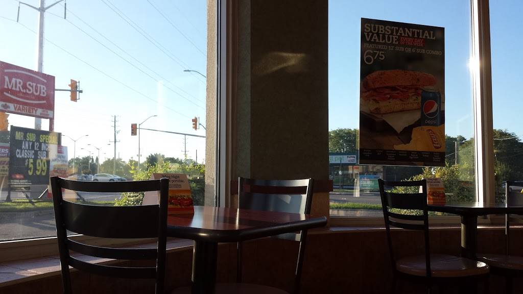 Mr.Sub | restaurant | 1640 Dundas St, London, ON N5W 3C4, Canada | 5194537590 OR +1 519-453-7590