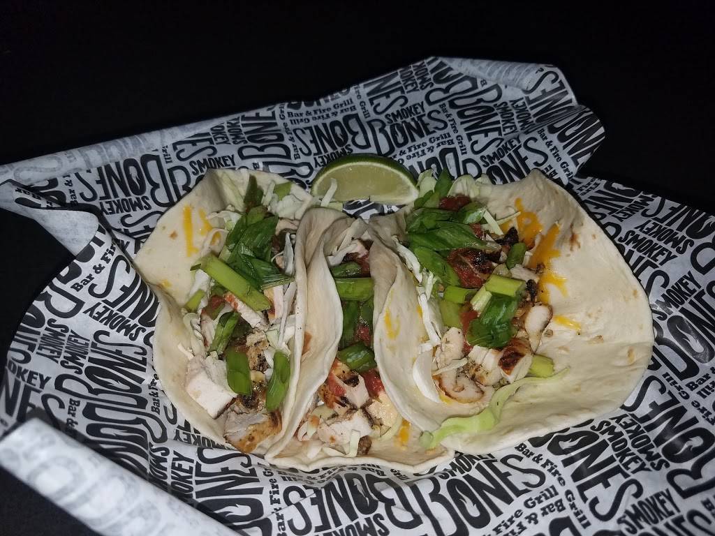 Smokey Bones Bar & Fire Grill | restaurant | 4590 Virginia Beach Blvd, Virginia Beach, VA 23462, USA | 7576711622 OR +1 757-671-1622