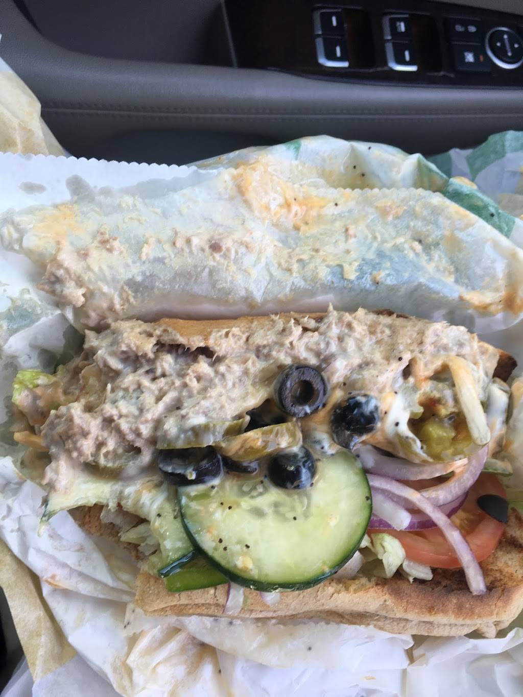 Subway Restaurants | restaurant | 100 W Southlake Blvd, Square Ste 148, Southlake, TX 76092, USA | 8174218439 OR +1 817-421-8439