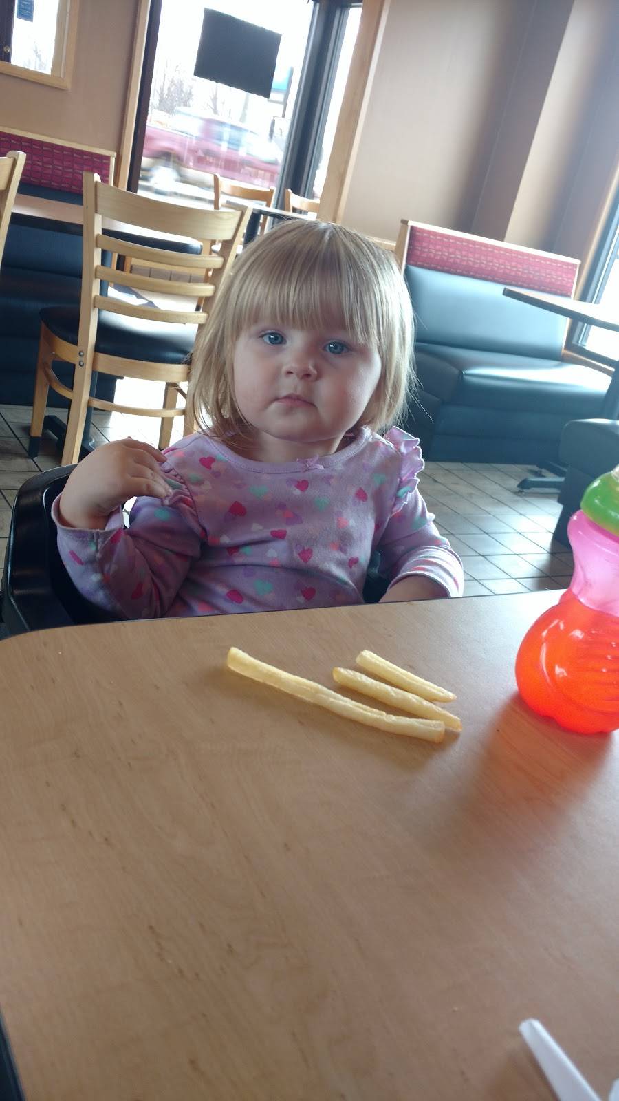 Dairy Queen Grill & Chill | restaurant | 700 E McGalliard Rd, Muncie, IN 47303, USA | 7652899211 OR +1 765-289-9211