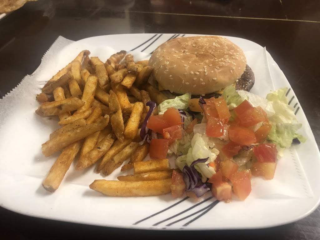 Jimadores | restaurant | 132 N Walnut Ave, Princeville, IL 61559, USA | 3093850066 OR +1 309-385-0066