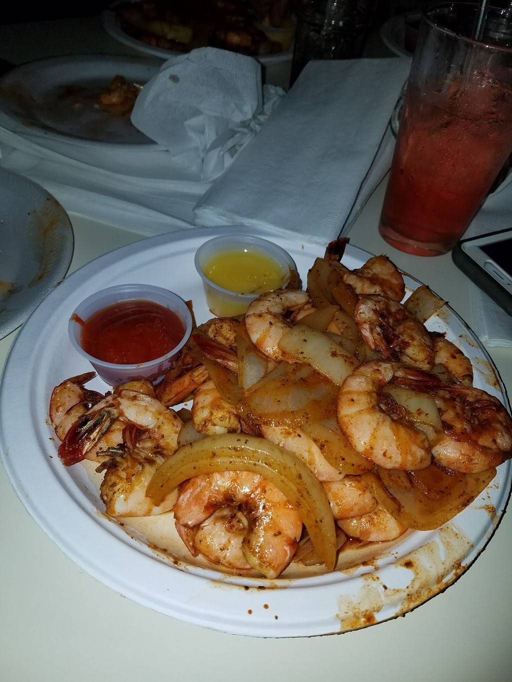 Genes Bar & Restaurant | restaurant | 1368 W Jarrettsville Rd, Forest Hill, MD 21050, USA | 4106922617 OR +1 410-692-2617