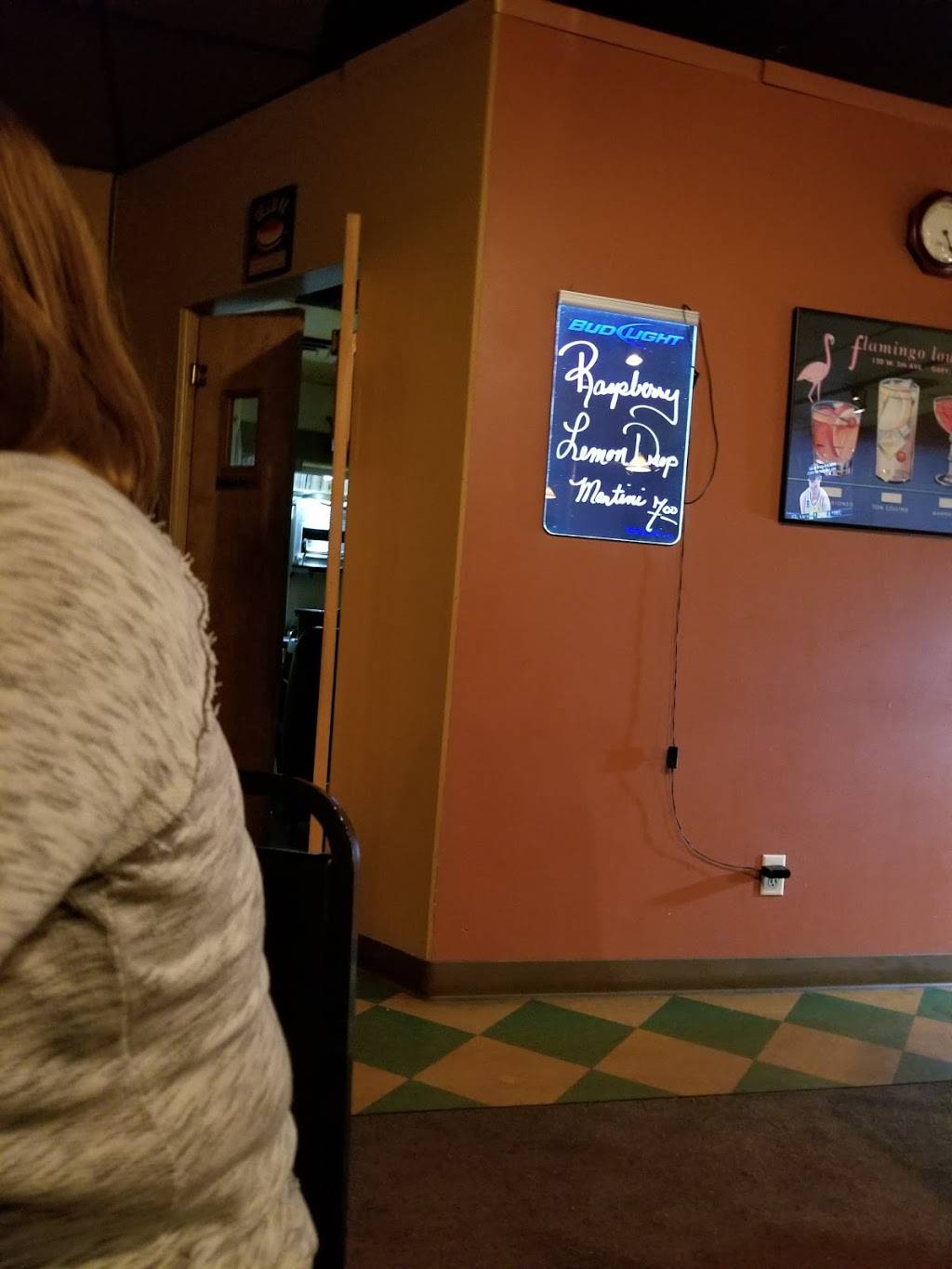 Dinos | restaurant | 1500 Osolo Rd # 2, Elkhart, IN 46514, USA | 5742641300 OR +1 574-264-1300