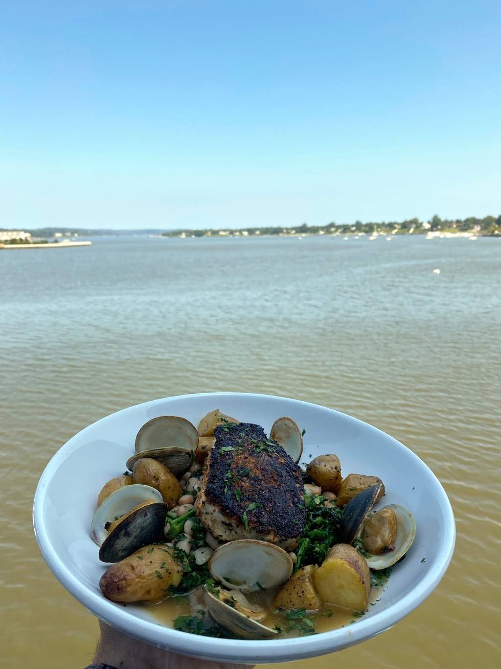 Pearl | restaurant | 146 Bodman Pl, Red Bank, NJ 07701, USA | 7327023145 OR +1 732-702-3145