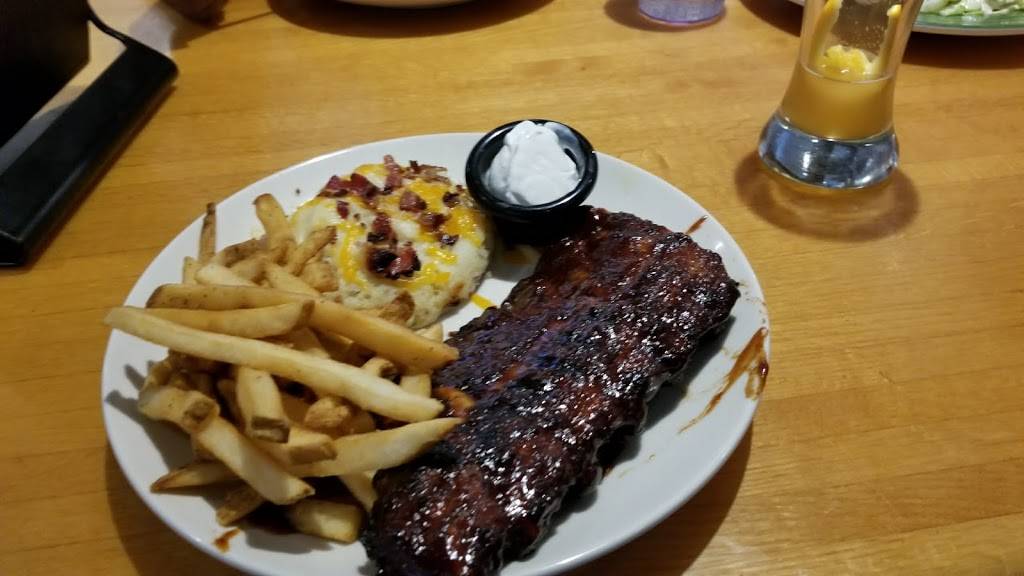 Applebees Grill + Bar | restaurant | 698 B N Dupont Blvd, Milford, DE 19963, USA | 3024240954 OR +1 302-424-0954