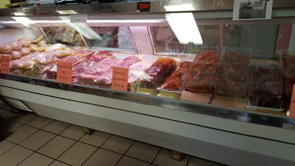 La Potosina Mexican Supermarket | restaurant | 5324 38th St, Indianapolis, IN 46254, USA | 3172999610 OR +1 317-299-9610