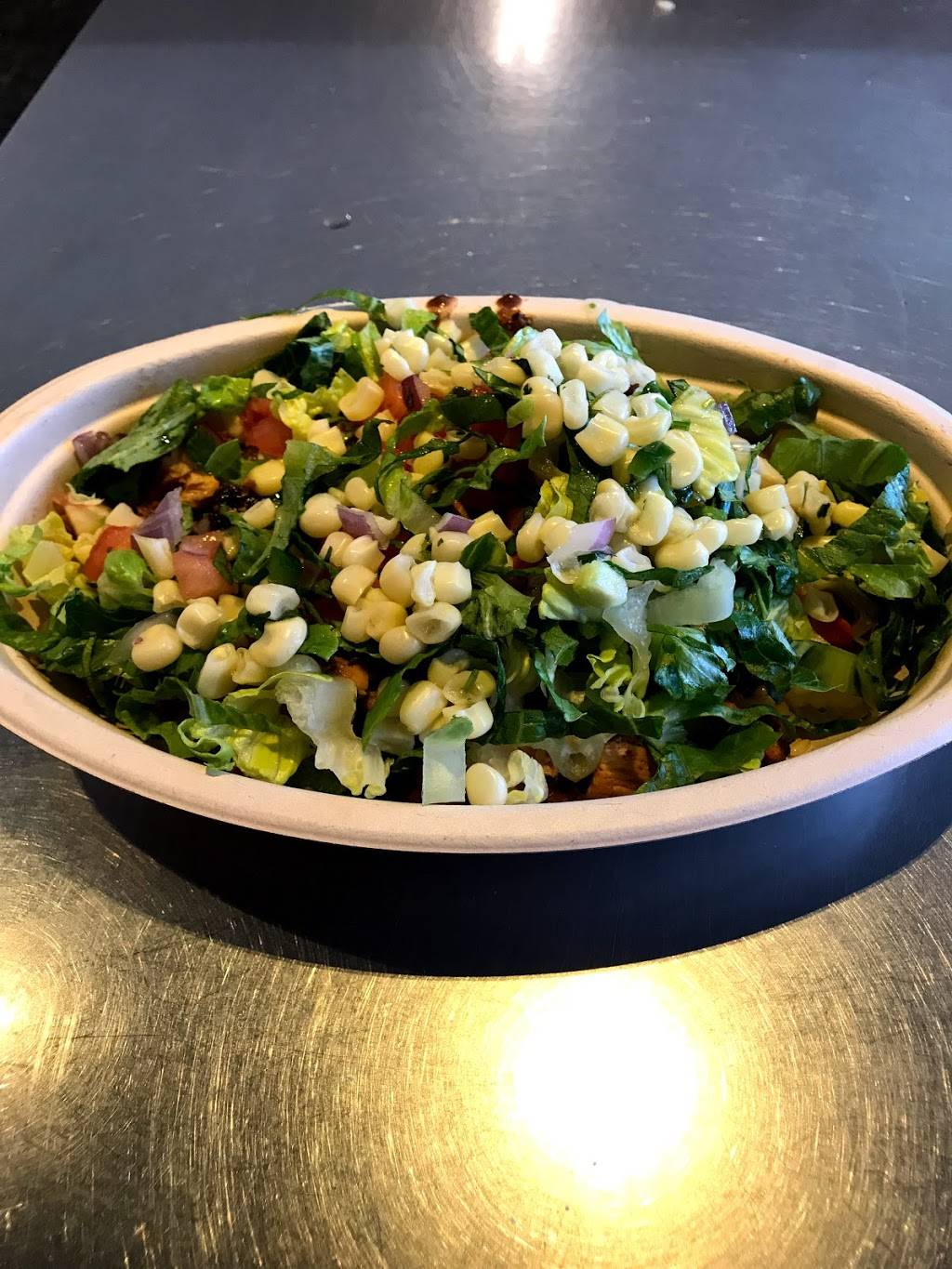 Chipotle Mexican Grill | restaurant | 2335 New Hyde Park Rd #2329, New Hyde Park, NY 11040, USA | 5166739630 OR +1 516-673-9630