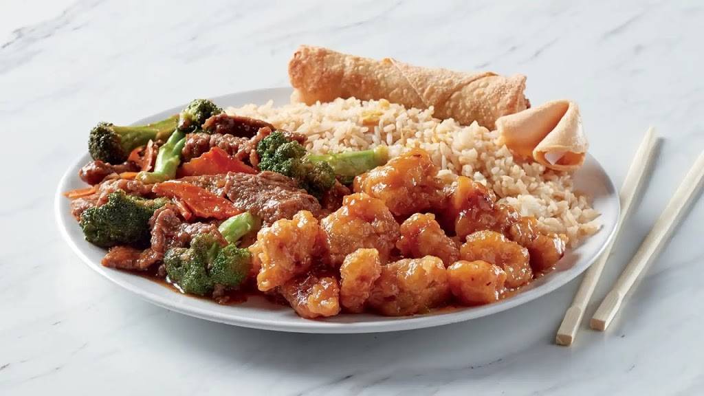 Hy-Vee Chinese | restaurant | 3500 Dodge St, Dubuque, IA 52003, USA | 5635006247 OR +1 563-500-6247