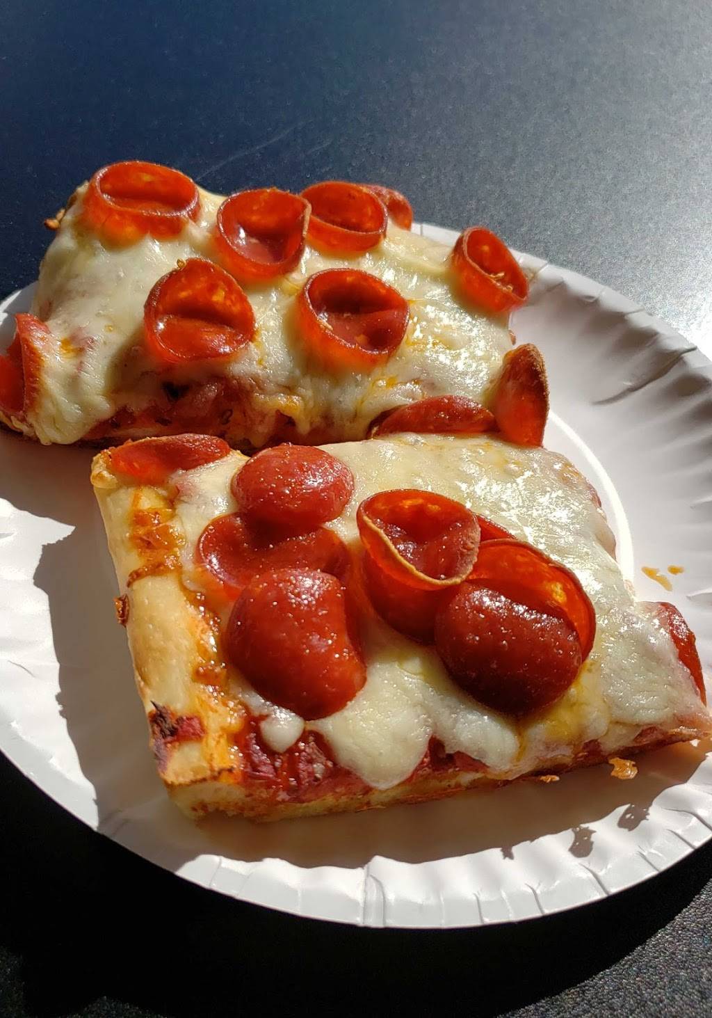 The Pizza Place (Morgantown) | restaurant | 3011 Northpointe Plaza, Morgantown, WV 26505, USA | 3049062555 OR +1 304-906-2555