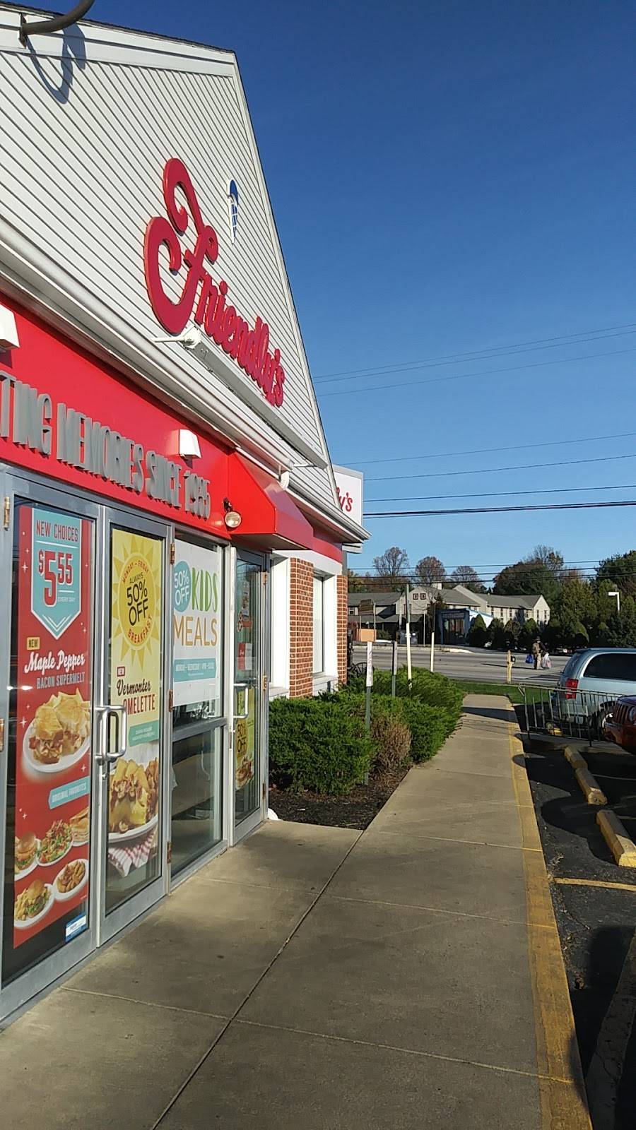 Friendlys | restaurant | 2150 Lincoln Hwy E, Lancaster, PA 17602, USA | 7172996184 OR +1 717-299-6184
