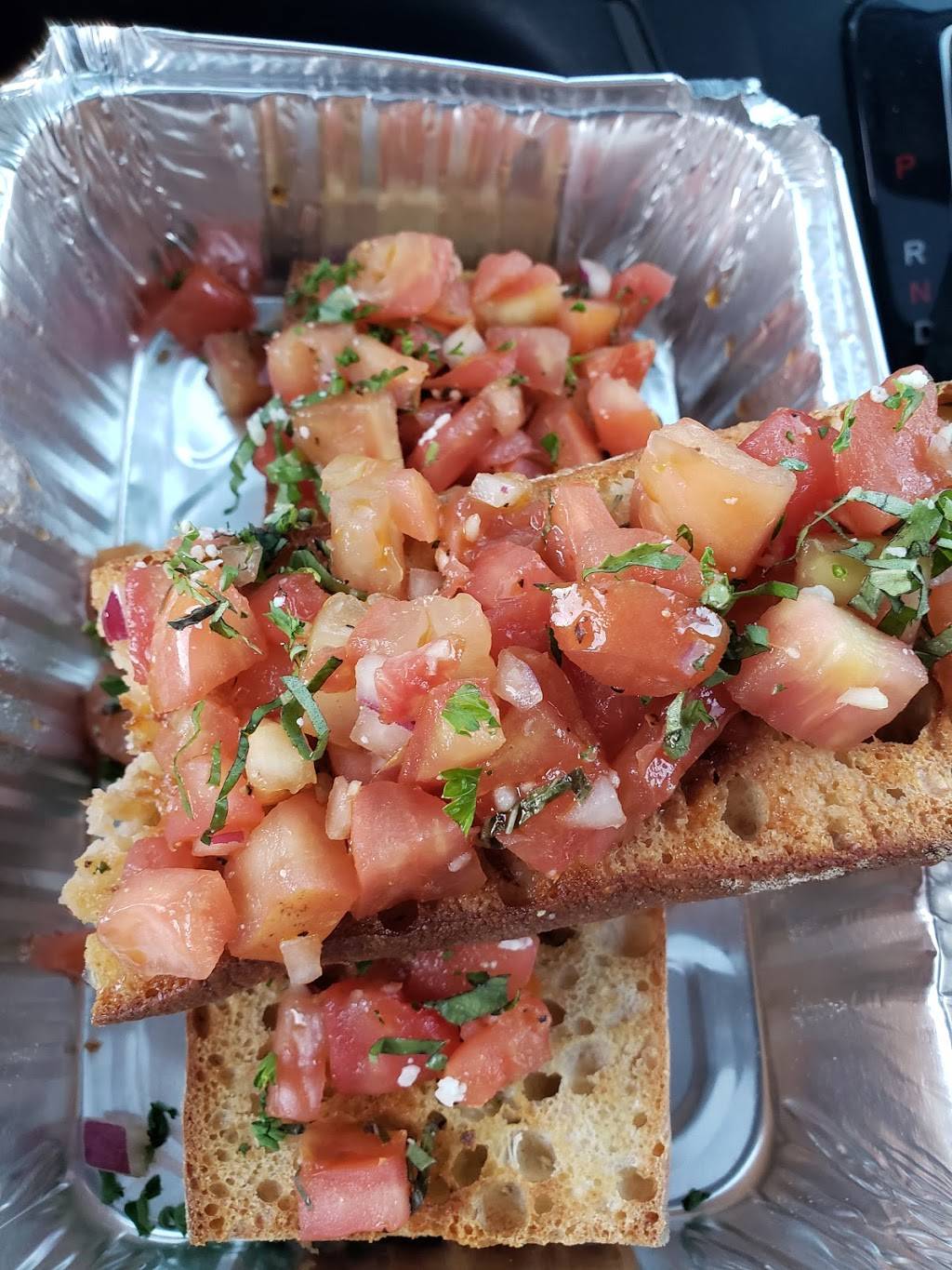 Cartellis North End Pizza & Pasta | restaurant | 96 New Rochester Rd, Dover, NH 03820, USA | 6033431841 OR +1 603-343-1841