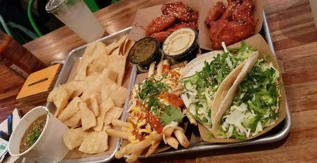 ChiLantro | restaurant | 1509 S Lamar Blvd, Austin, TX 78704, USA | 5124285269 OR +1 512-428-5269