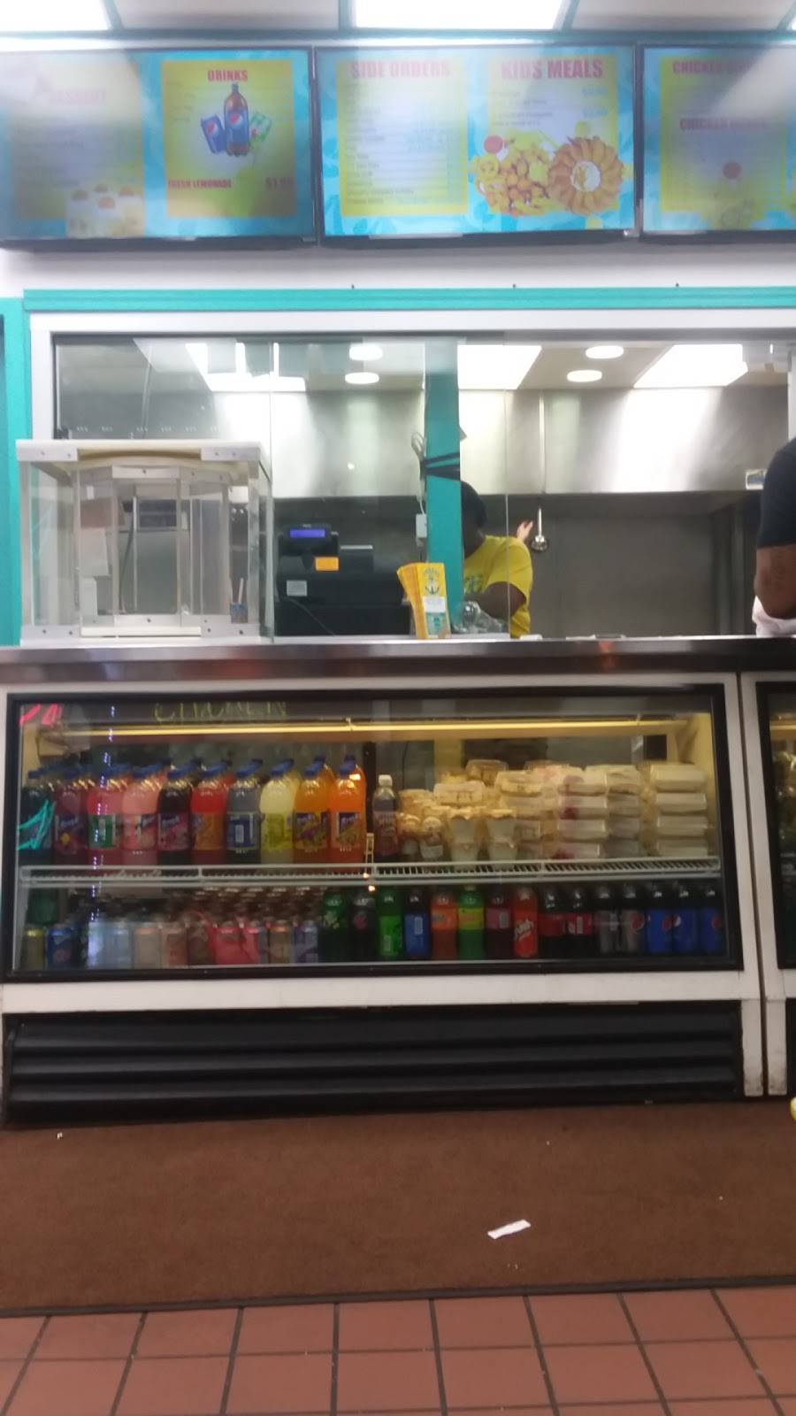 Sharks Fish & Chicken | restaurant | 1870 Sibley Blvd, Calumet City, IL 60409, USA | 7087303474 OR +1 708-730-3474