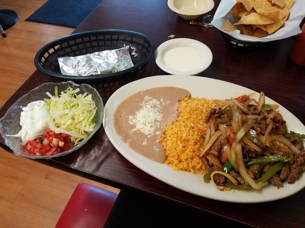 Delias Mexican Food | restaurant | 8363 Dayton Pike, Soddy-Daisy, TN 37379, USA | 4235217145 OR +1 423-521-7145