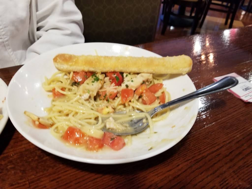 Uno Pizzeria & Grill | restaurant | 4960 Towne Centre Rd, Saginaw, MI 48604, USA | 9894017762 OR +1 989-401-7762