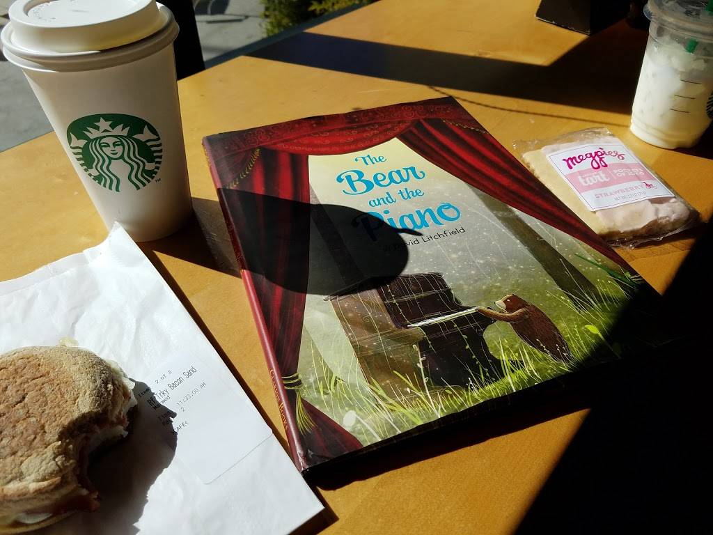 Starbucks | cafe | 4171 E Ashlan Ave, Fresno, CA 93726, USA | 5592280146 OR +1 559-228-0146