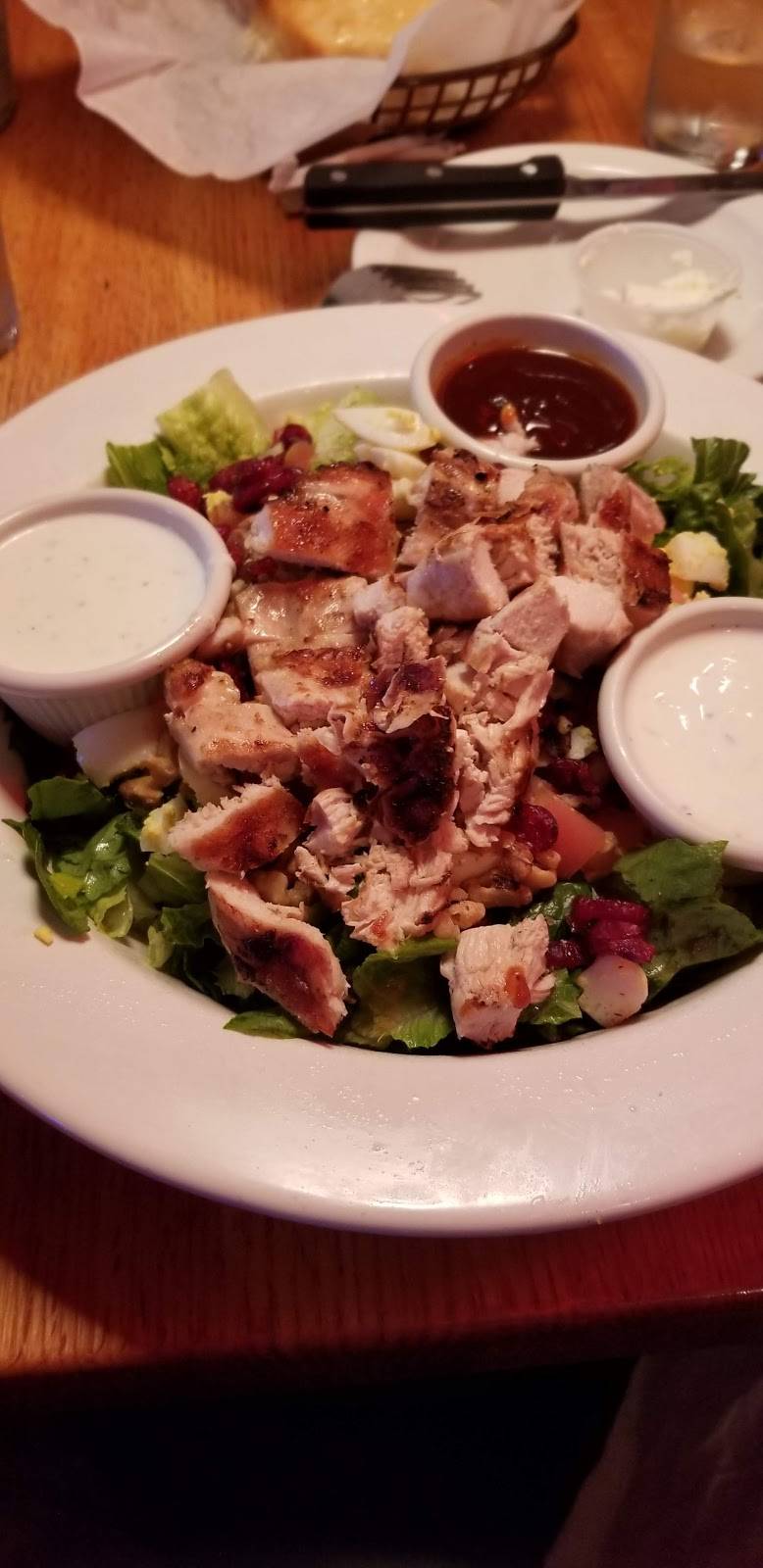 Logans Roadhouse | restaurant | 1011 Sunburst Dr, Goldsboro, NC 27534, USA | 9197511700 OR +1 919-751-1700