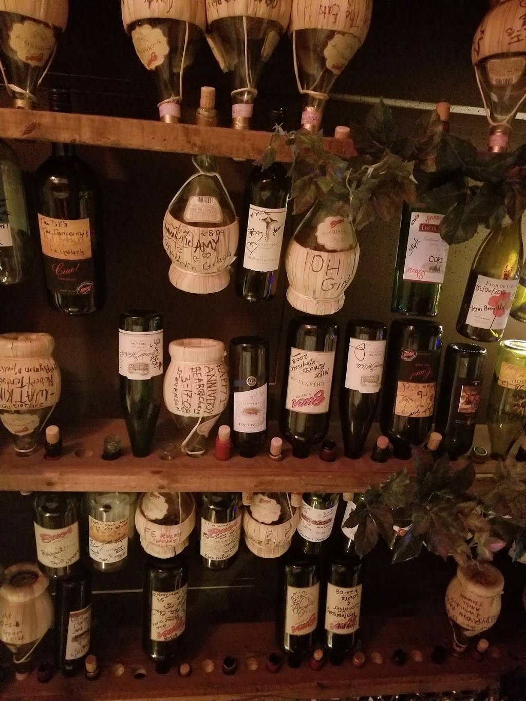 Buca di Beppo Italian Restaurant | restaurant | 6600 Robinson Centre Dr, Pittsburgh, PA 15205, USA | 4127888444 OR +1 412-788-8444