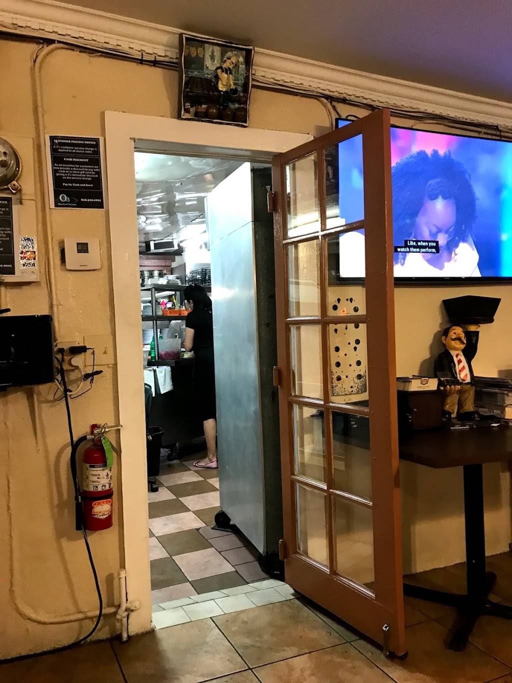 Elenas Greek Armenian Cuisine | restaurant | 1000 S Glendale Ave, Glendale, CA 91205, USA | 8182415730 OR +1 818-241-5730