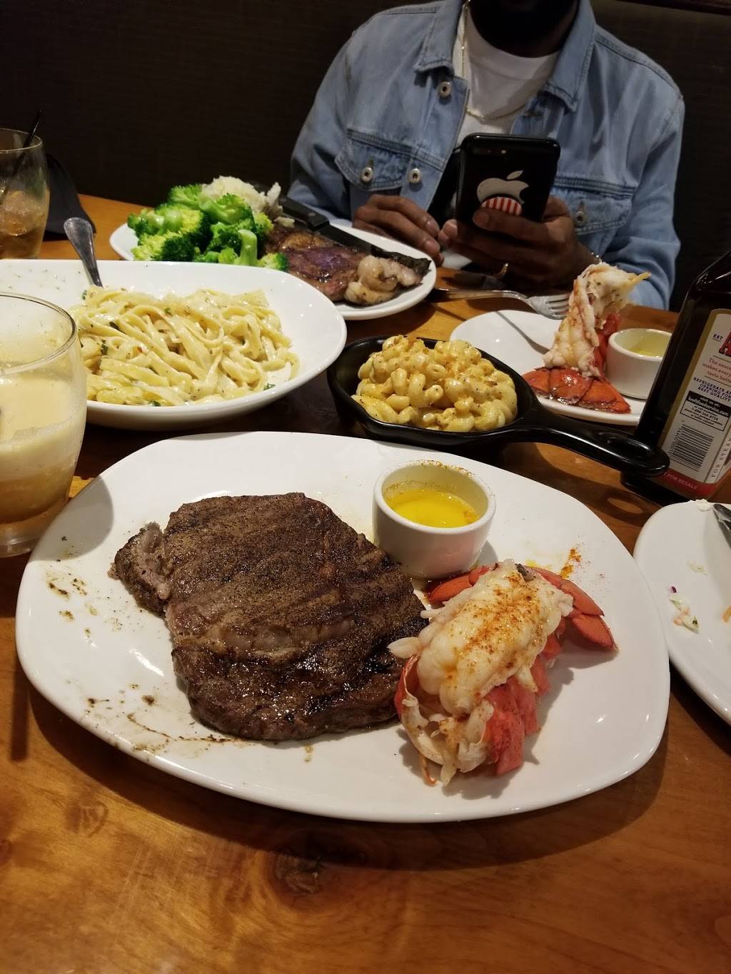 Outback Steakhouse | restaurant | 795 Skymarks Dr, Jacksonville, FL 32218, USA | 9047573447 OR +1 904-757-3447