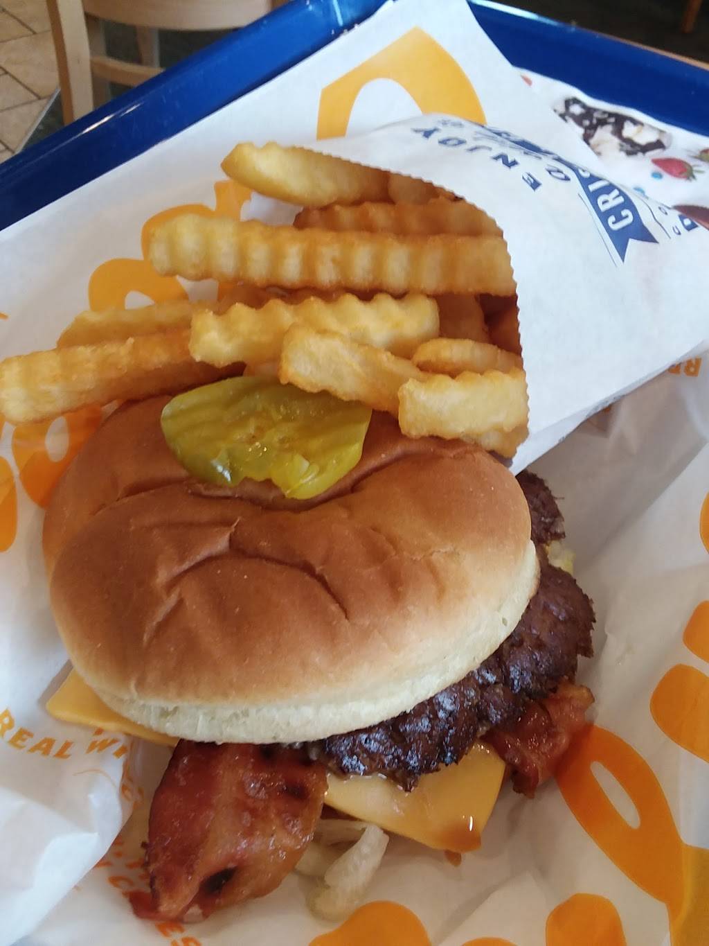 Culvers | restaurant | 5775 Airport-Pulling Rd, Naples, FL 34109, USA | 2395964640 OR +1 239-596-4640