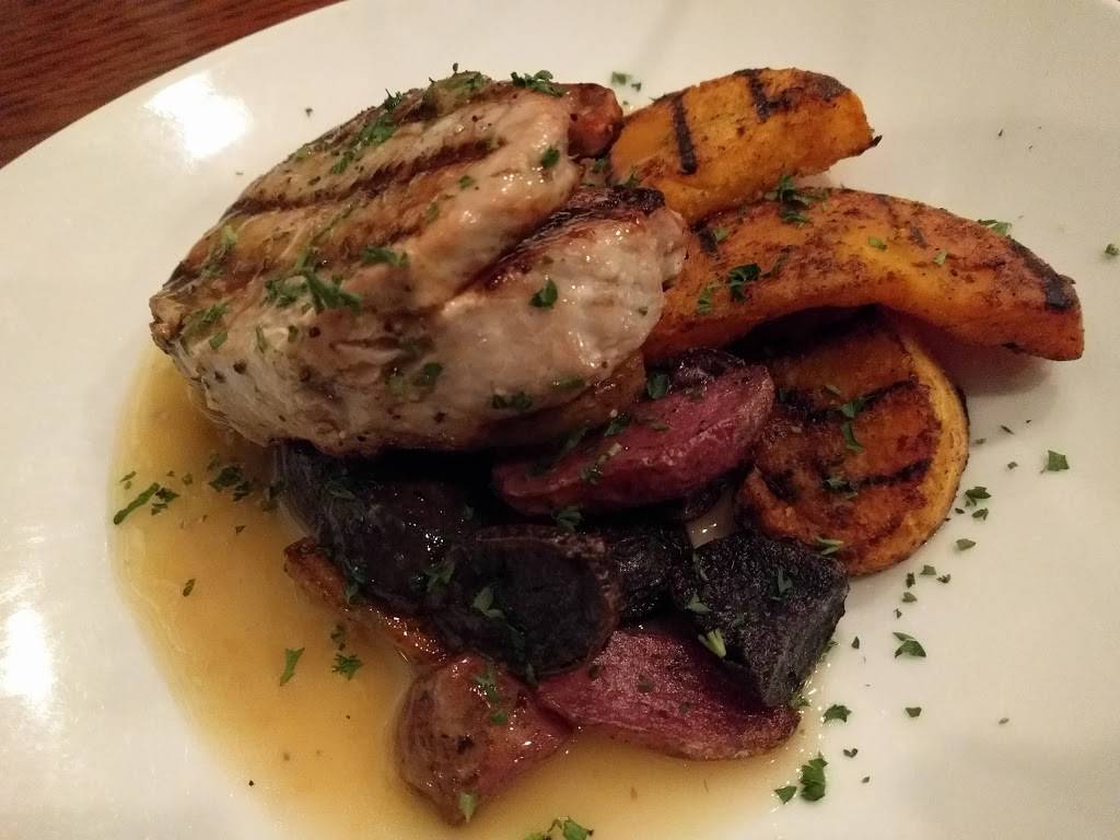 Oakwood Bistro | restaurant | 3003 Oakland Dr, Kalamazoo, MI 49008, USA | 2693445400 OR +1 269-344-5400