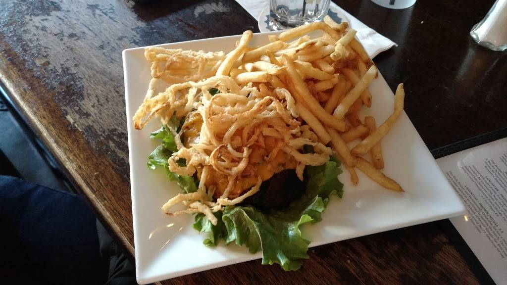 Kite & Key | restaurant | 1836 Callowhill St, Philadelphia, PA 19130, USA | 2155681818 OR +1 215-568-1818