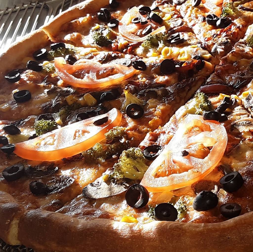 Wall ST Pizza | restaurant | 11955 Washington Blvd #101, Los Angeles, CA 90066, USA | 4245002019 OR +1 424-500-2019