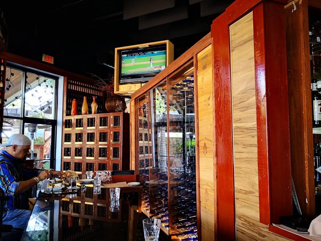 Luce Ristorante E Enoteca | restaurant | 11255 Huebner Rd #200, San Antonio, TX 78230, USA | 2105619700 OR +1 210-561-9700