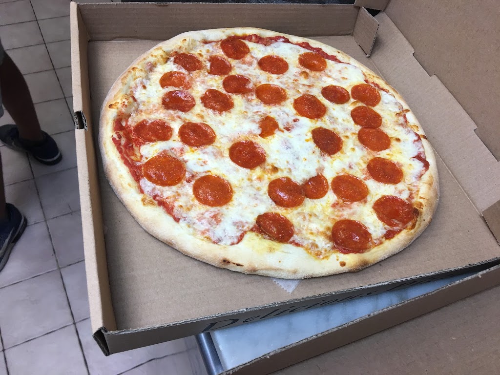 Big Bite | restaurant | 567 Broad St, Newark, NJ 07102, USA | 9732424900 OR +1 973-242-4900